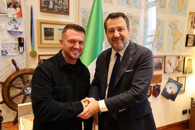 Salvini incontra  Robinson: bufera per il faccia a faccia con l’esponente dell’estrema destra britannica