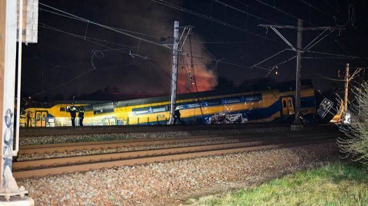 Treni bloccati nei Paesi Bassi: possibile sabotaggio della rete ferroviaria