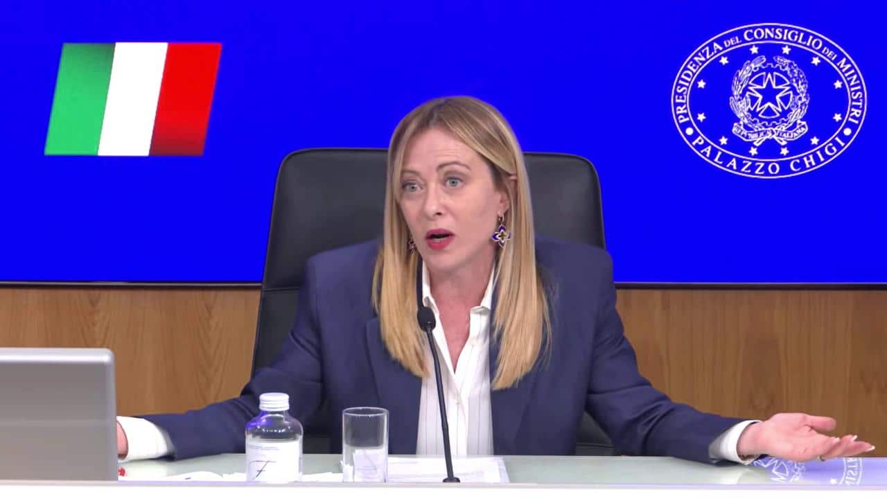 Caso Minetti, Meloni sostiene Nordio: “Fiducia piena, ma servono chiarimenti”