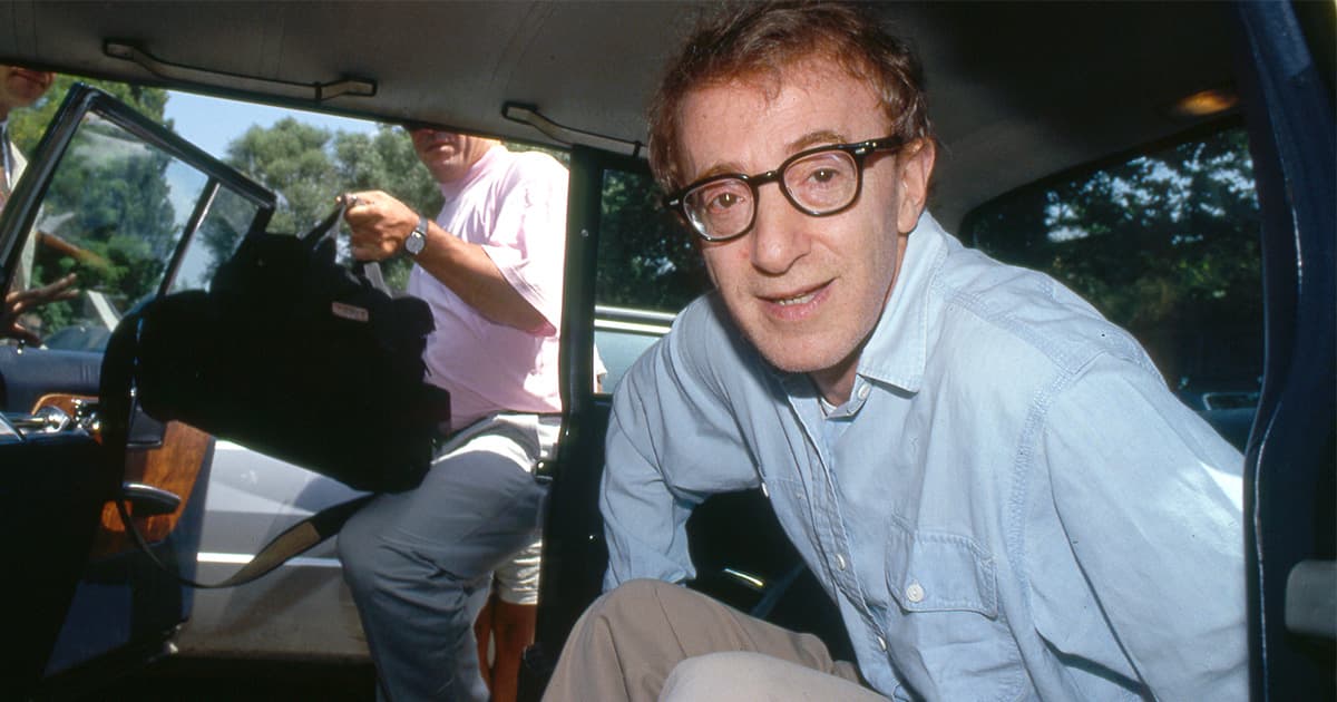 Woody Allen torna a dirigere a 90 anni: il suo nuovo film sarà girato a Madrid