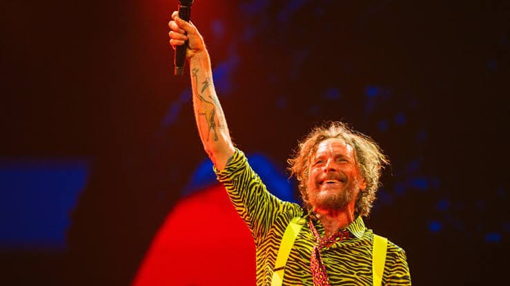 Jovanotti celebra 60 anni e si proietta nel futuro: «La lezione più grande? L'amore»